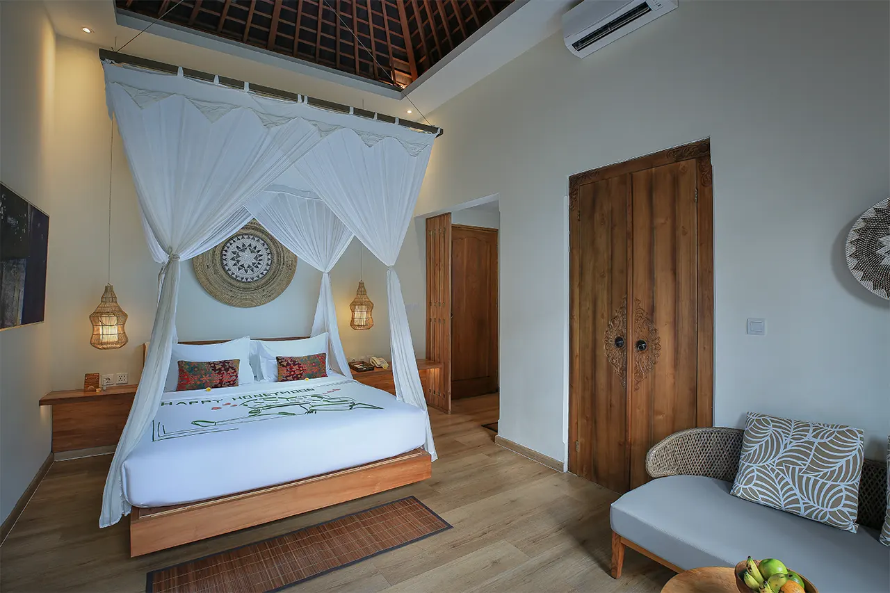 One Bedroom Waterfall View