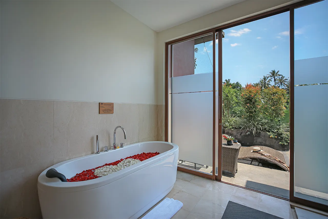 One Bedroom Waterfall View