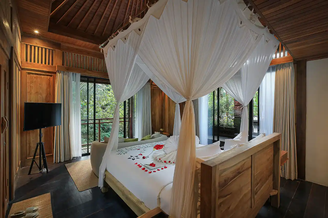 The River View Pool Villa